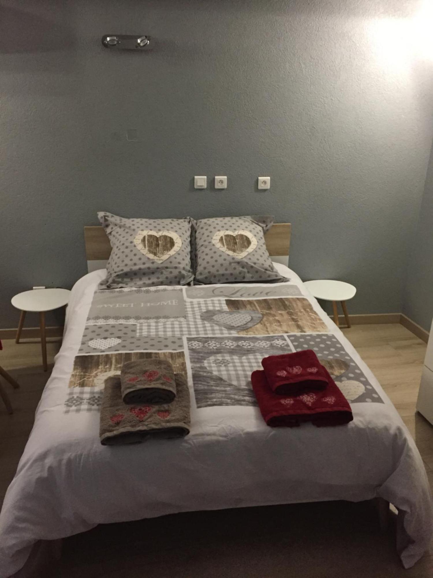 Grande Chambre Climatisee 1 A 4 Couchages Wasselonne Exteriör bild